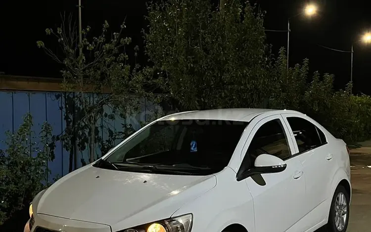 Chevrolet Aveo 2014 года за 4 500 000 тг. в Атырау