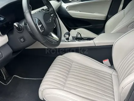 Genesis G70 2022 года за 16 200 000 тг. в Алматы – фото 25