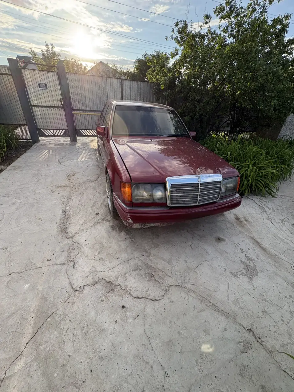 Mercedes-Benz E-Class, 1992