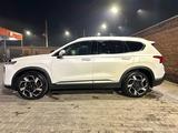 Hyundai Santa Fe 2023 годаfor18 500 000 тг. в Алматы – фото 3