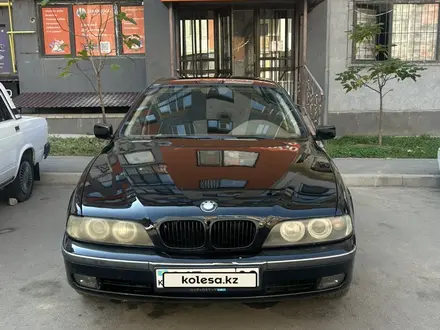 BMW 528 1996 года за 2 000 000 тг. в Алматы