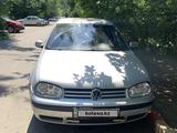 Volkswagen Golf 1998 годаfor1 650 000 тг. в Уральск