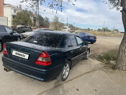 Mercedes-Benz C 280 1995 года за 3 000 000 тг. в Жезказган – фото 4