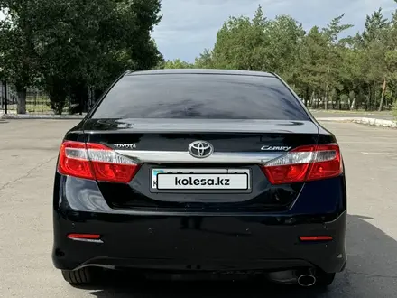 Toyota Camry 2014 года за 10 650 000 тг. в Павлодар – фото 11