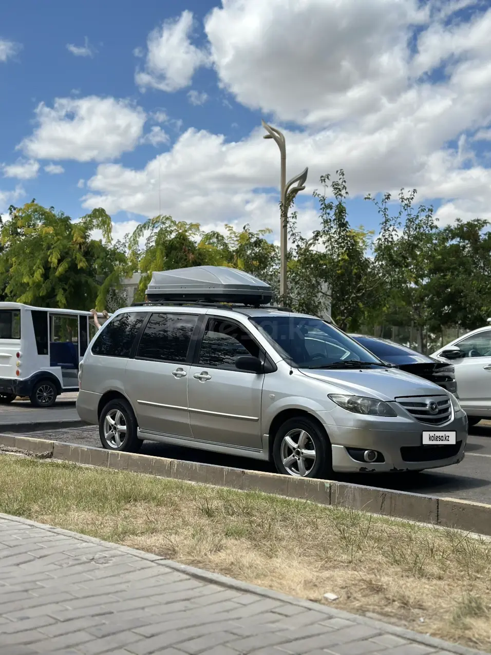 Mazda MPV, 2005