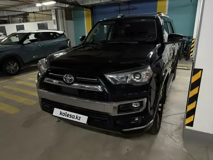 Toyota 4Runner 2020 года за 27 500 000 тг. в Астана – фото 2