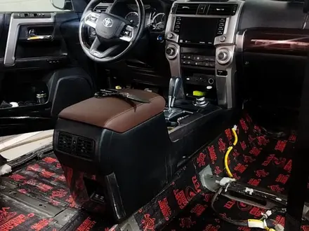 Toyota 4Runner 2020 года за 27 500 000 тг. в Астана – фото 28