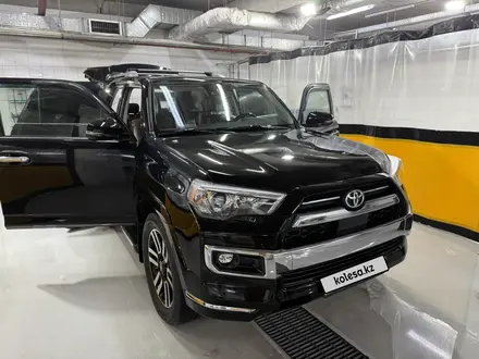 Toyota 4Runner 2020 года за 27 500 000 тг. в Астана