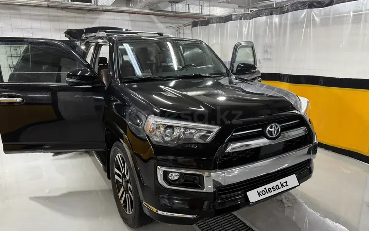 Toyota 4Runner 2020 года за 27 500 000 тг. в Астана
