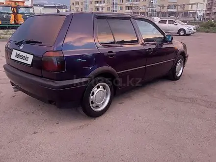 Volkswagen Golf 1996 года за 2 150 000 тг. в Алматы