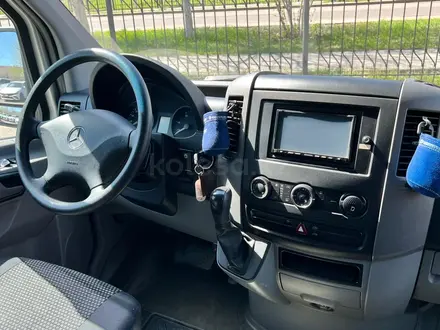 Mercedes-Benz Sprinter 2007 года за 26 295 000 тг. в Караганда – фото 16