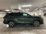 Toyota Highlander 2021 года за 19 000 000 тг. в Актау – фото 3