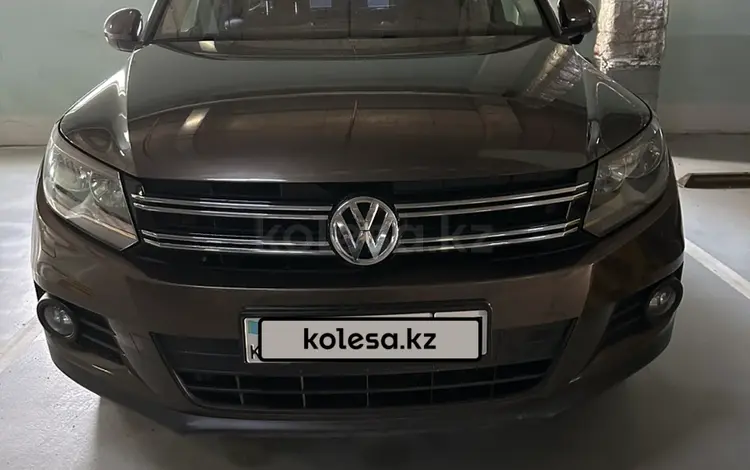 Volkswagen Tiguan 2016 годаfor7 000 000 тг. в Астана