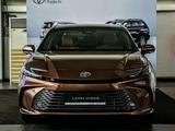 Toyota Camry Luxe 2025 года за 25 690 000 тг. в Усть-Каменогорск