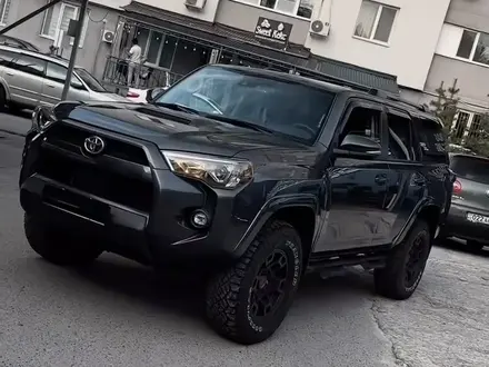 Toyota 4Runner 2022 года за 28 000 000 тг. в Алматы – фото 3