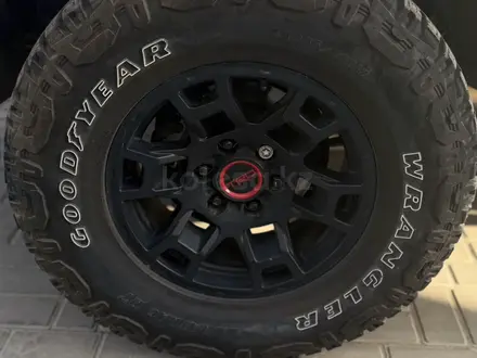 Toyota 4Runner 2022 года за 28 000 000 тг. в Алматы – фото 9