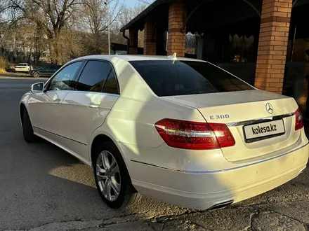 Mercedes-Benz E 300 2012 года за 10 000 000 тг. в Алматы – фото 2