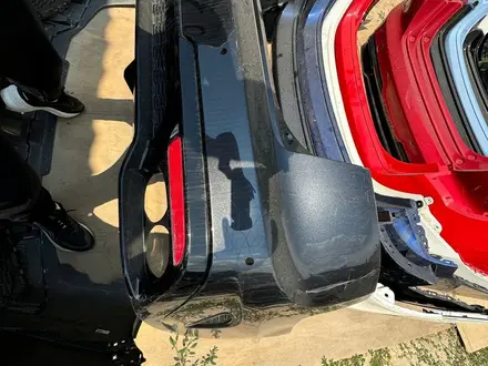 Задний бампер в сборе на Kia за 10 000 тг. в Алматы – фото 3