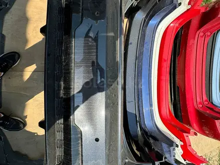 Задний бампер в сборе на Kia за 10 000 тг. в Алматы – фото 4