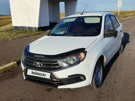 ВАЗ (Lada) Granta 2190 2019 года за 3 400 000 тг. в Астана