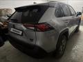 Toyota RAV4 2023 года за 17 000 000 тг. в Атырау