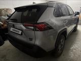 Toyota RAV4 2023 года за 17 000 000 тг. в Атырау