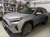 Toyota RAV4 2023 года за 17 000 000 тг. в Атырау – фото 2