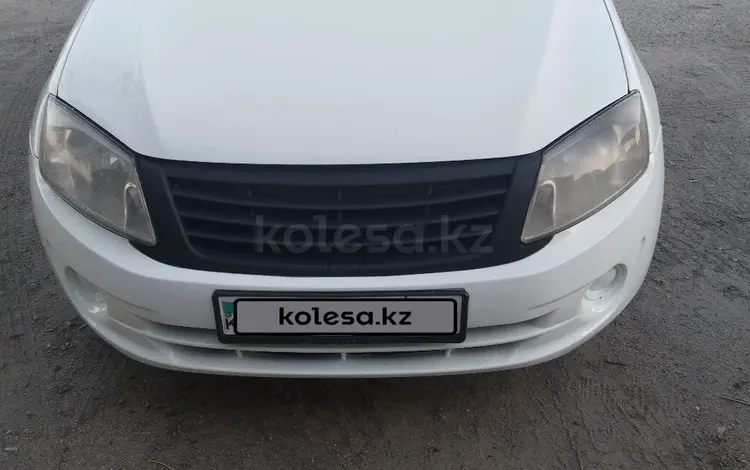ВАЗ (Lada) Granta 2190 2013 года за 1 800 000 тг. в Семей