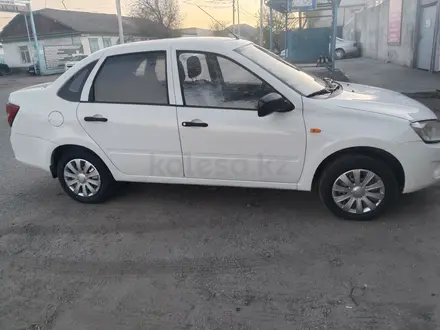 ВАЗ (Lada) Granta 2190 2013 года за 1 800 000 тг. в Семей – фото 3