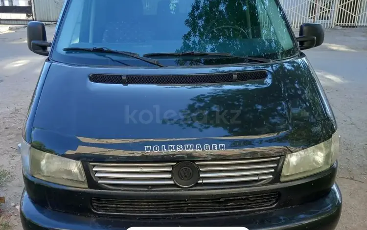 Volkswagen Caravelle 2003 года за 6 700 000 тг. в Астана