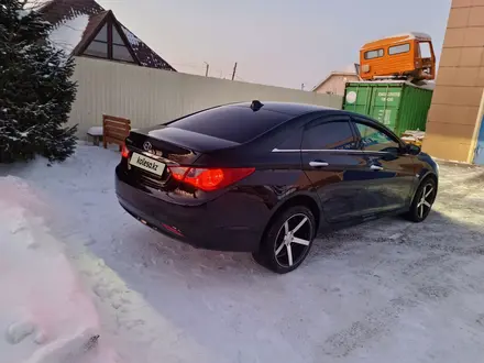 Hyundai Sonata 2011 года за 6 500 000 тг. в Караганда – фото 12