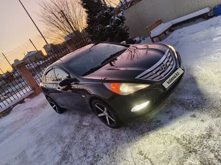 Hyundai Sonata 2011 года за 6 500 000 тг. в Караганда – фото 14
