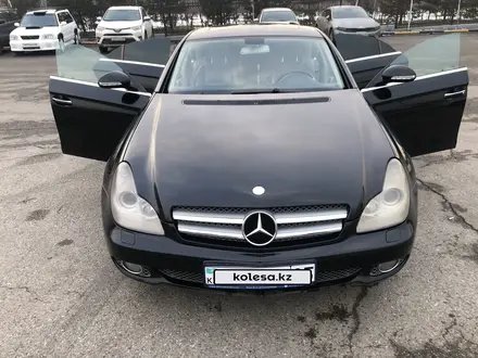 Mercedes-Benz CLS 350 2005 года за 7 500 000 тг. в Алматы – фото 23