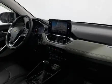 Chevrolet Captiva 2022 года за 7 890 000 тг. в Астана – фото 15