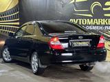 Toyota Camry 2003 годаүшін4 990 000 тг. в Актобе – фото 4