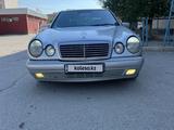 Mercedes-Benz E 320 1997 года за 3 200 000 тг. в Жанаозен
