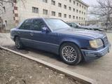 Mercedes-Benz E 220 1994 годаfor1 600 000 тг. в Алматы – фото 4