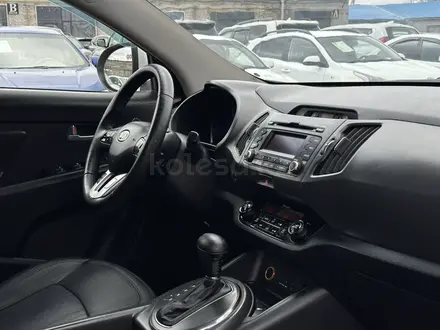 Kia Sportage 2012 года за 7 700 000 тг. в Актобе – фото 6