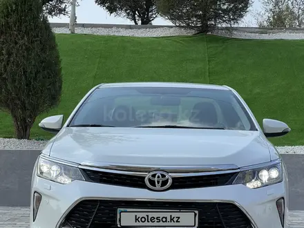 Toyota Camry 2018 года за 14 500 000 тг. в Шымкент – фото 7