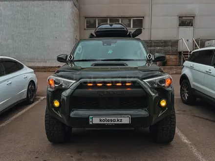 Toyota 4Runner 2020 года за 27 000 000 тг. в Алматы