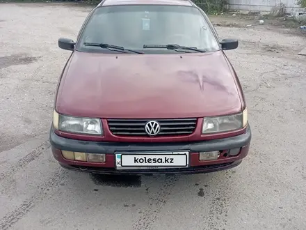 Volkswagen Passat 1993 года за 1 600 000 тг. в Павлодар