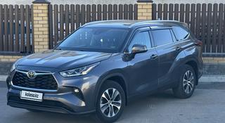 Toyota Highlander 2022 года за 22 500 000 тг. в Усть-Каменогорск