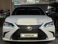 Lexus ES 250 2019 годаүшін20 400 000 тг. в Алматы