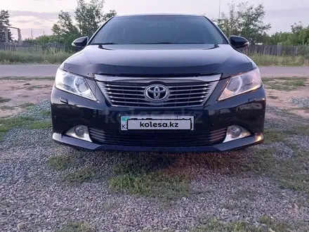 Toyota Camry 2014 года за 9 000 000 тг. в Актогай – фото 4