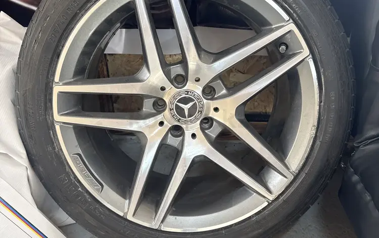 Диски R19 Мерседес оригинал за 500 000 тг. в Алматы