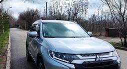 Mitsubishi Outlander 2019 годаүшін13 500 000 тг. в Алматы – фото 2