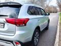 Mitsubishi Outlander 2019 года за 13 500 000 тг. в Алматы – фото 3