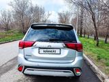 Mitsubishi Outlander 2019 годаүшін13 300 000 тг. в Алматы – фото 4