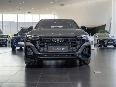 Audi Q8 55 TFSI Quattro 2024 года за 56 410 000 тг. в Алматы – фото 2
