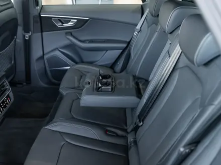 Audi Q8 55 TFSI Quattro 2024 года за 56 410 000 тг. в Алматы – фото 45